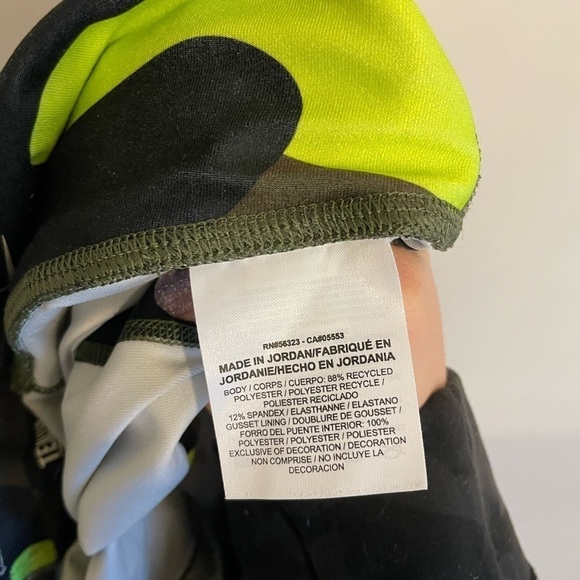 Nike Legend 2.0 Mega Liquid Tight Women's Training Capris Camo Medium - Picture 7 of 7